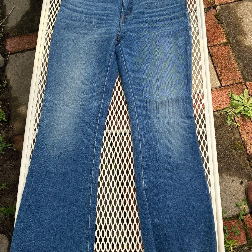 discontinued madewell cali demi boot jeans with raw hem and whiskering! size 27